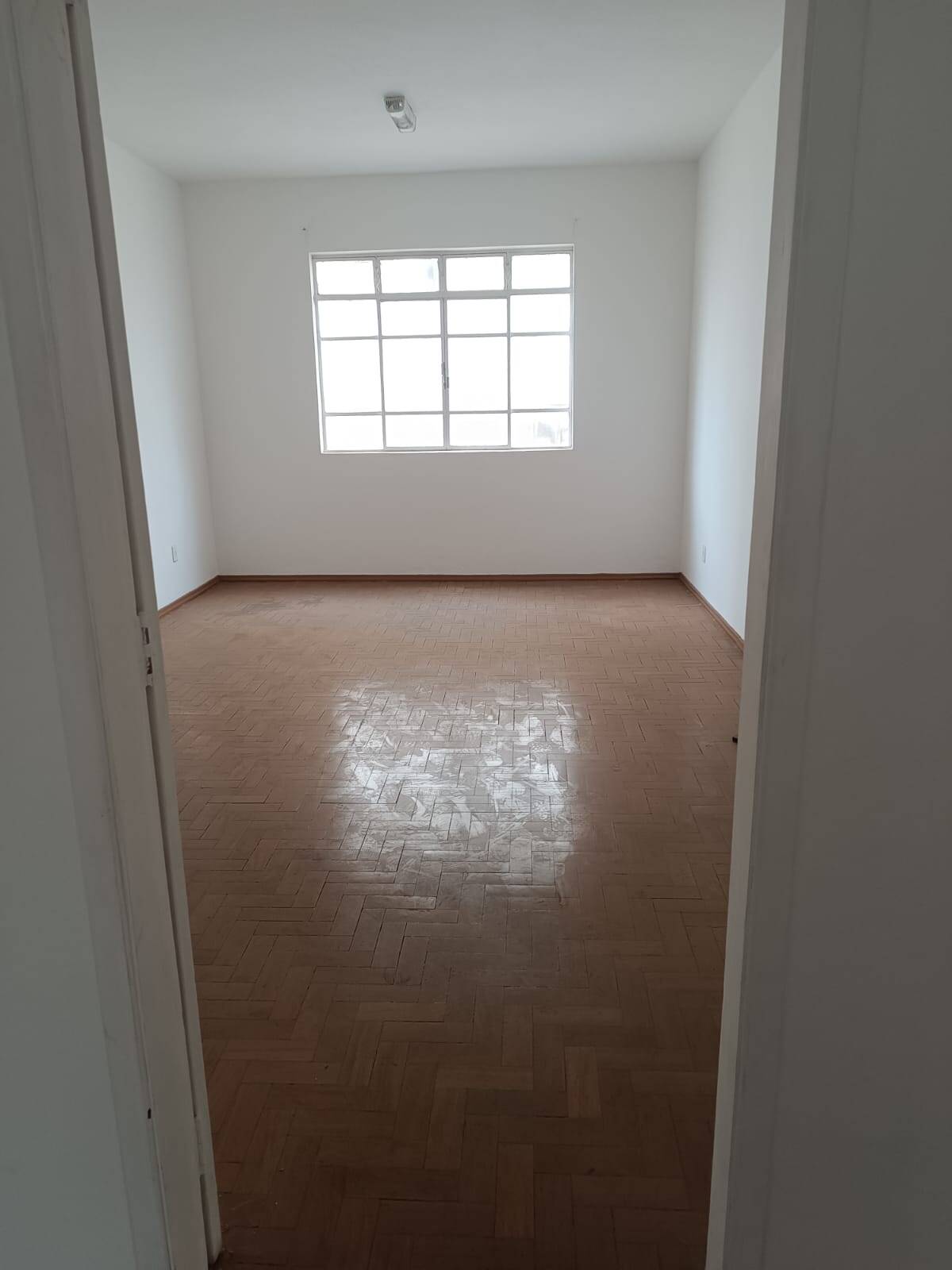 #20 - Sala para Venda em Belo Horizonte - MG