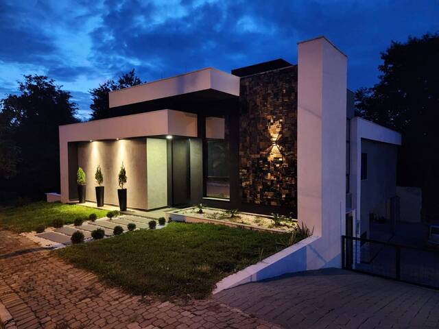 #2 - Casa para Venda em Confins - MG - 1