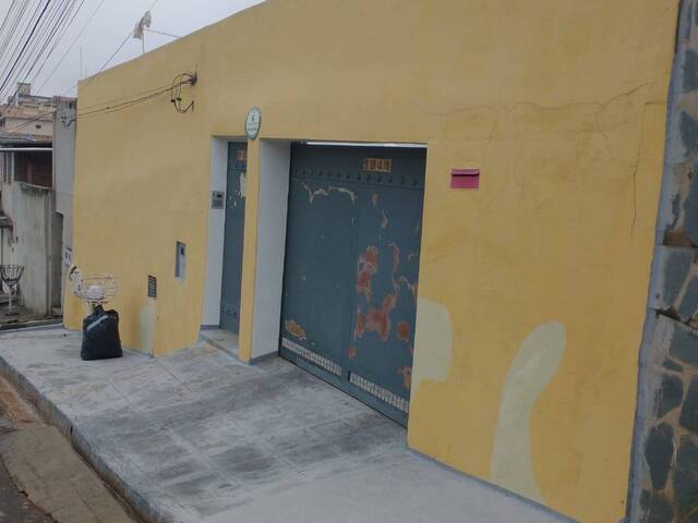 #7 - Casa para Venda em Contagem - MG - 2